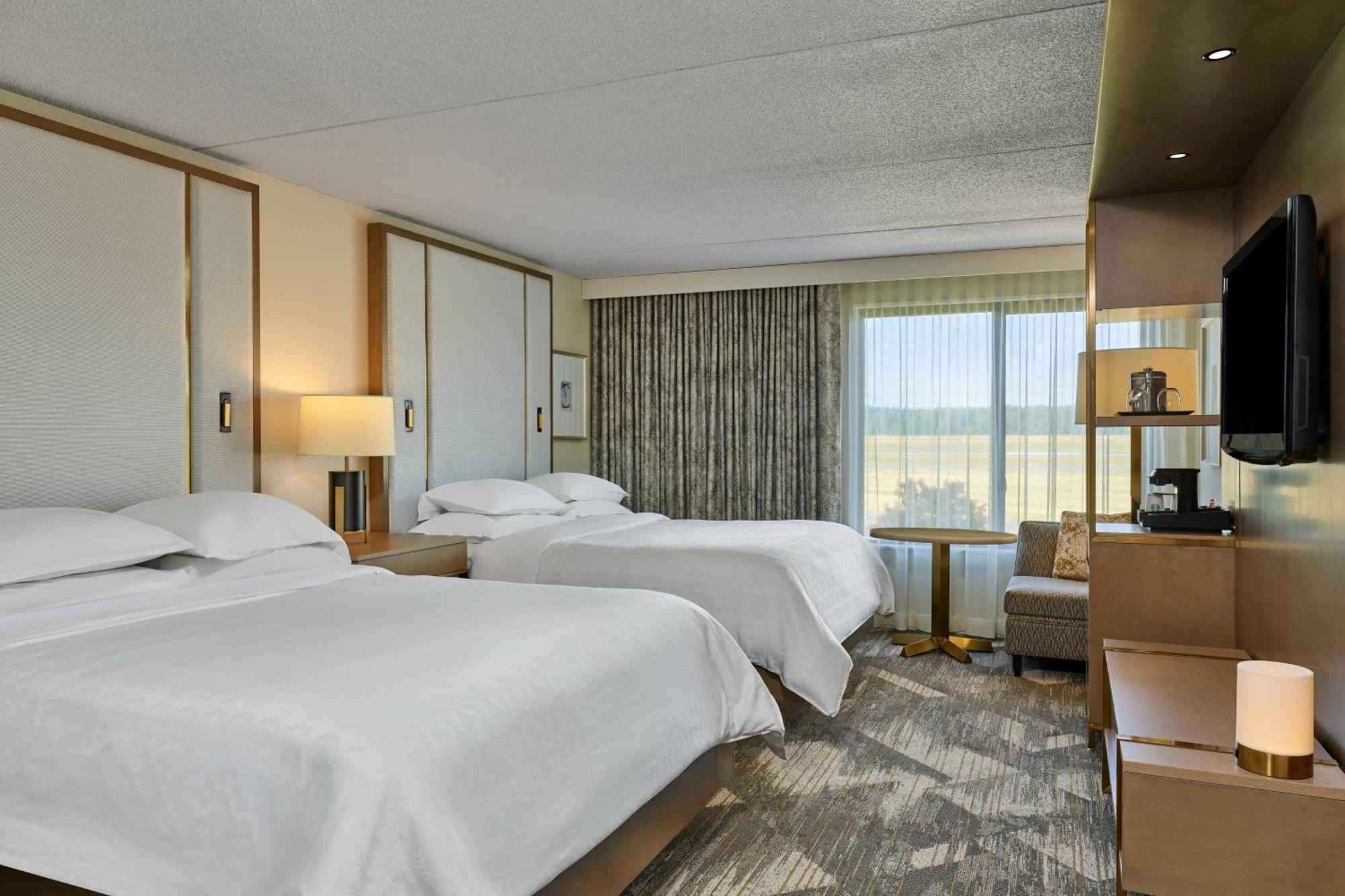 Sheraton Portland Airport Hotel Exterior foto