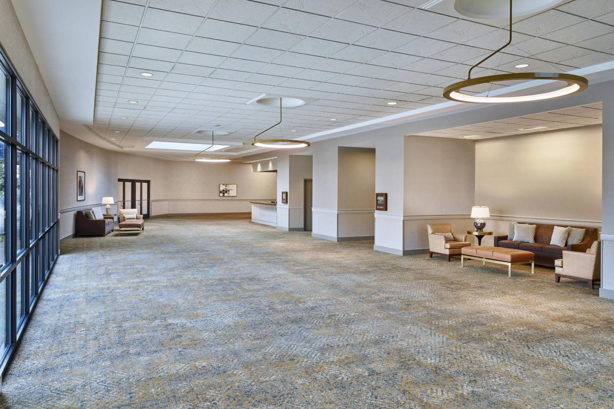 Sheraton Portland Airport Hotel Exterior foto